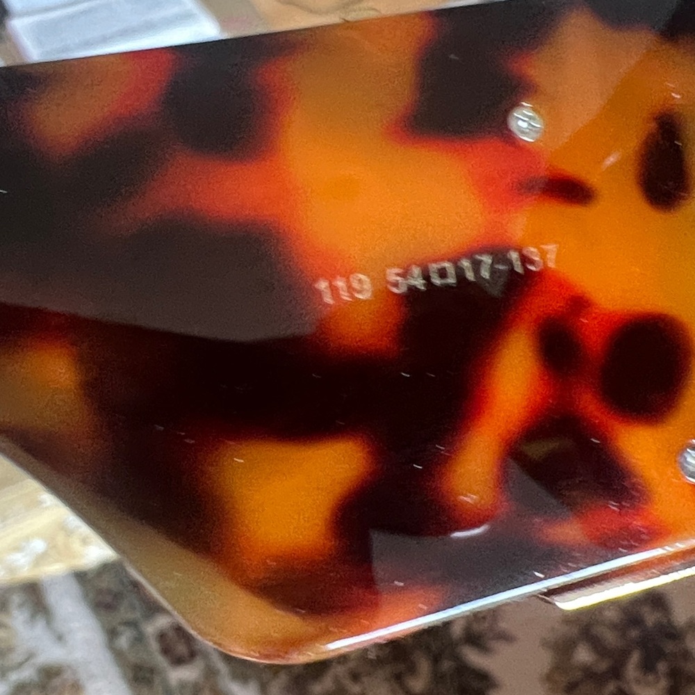 Yves Saint Laurent Tortoise Logo Shield Sunglasses - Brown. - Picture 6 of 7